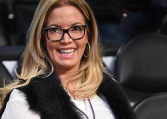 Ataque racista a la dueña de los Lakers: 