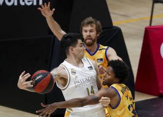 Laso elige: Thompkins y Deck jugarán ante el Valencia