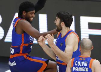 Mike Tobey contra Toko Shengelia: la final está en la pintura