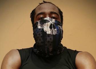 Harden y su polémica mascarilla