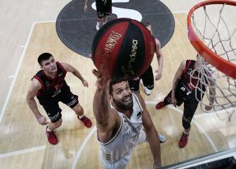 Oficial: Felipe Reyes renueva un año más con el Real Madrid