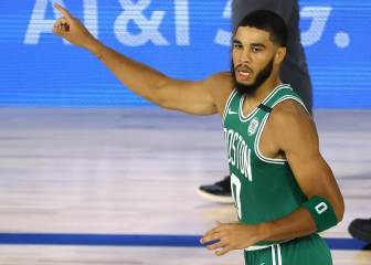 Exhibición de Tatum y ridículo de unos Sixers en estado crítico