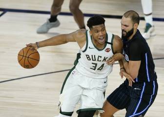 Los Bucks se exhiben en el último cuarto y acarician el pase
