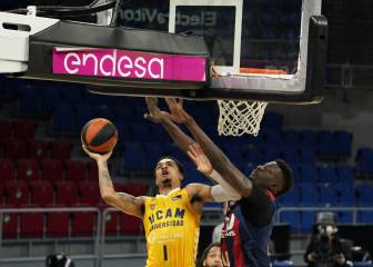 Campanada del Murcia en Vitoria