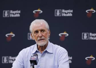 Riley se enreda con los Lakers: 