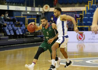 El Unicaja se desploma y regala el liderato al Metropolitans