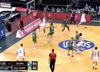 Ta-va-res y los dos matazos para ganar el partido: atentos a las asistencias de Llull y Campazzo....