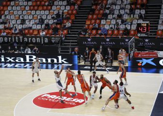 Toda la plantilla del Valencia da negativo en los tests PCR