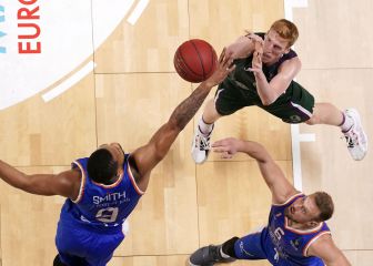 Unicaja devora al Mornar Bar