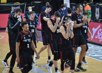 El Estudiantes escapa de la crisis y abona al drama al Bilbao