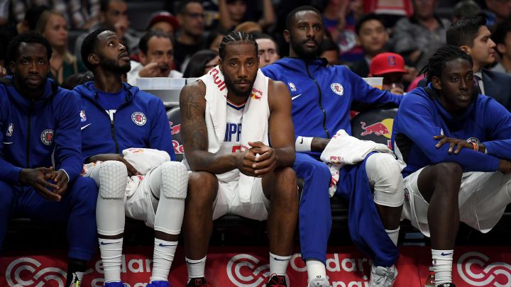 Kawhi Leonard, en el banquillo de Los Angeles Clippers.