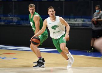 El Unicaja se queda sin sus bases: Gal Mekel, otro lesionado