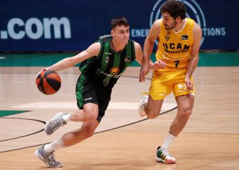 El Joventut se acerca a la Copa tras exhibirse ante el Murcia