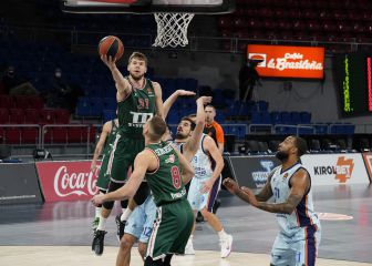El Baskonia despide el año con remontada europea