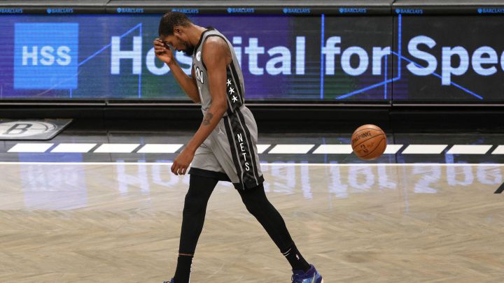 Más problemas para los Nets: Durant, baja por contacto covid