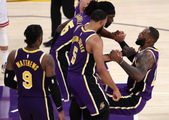 Los Lakers se salvan por los pelos y ya mandan en el Oeste