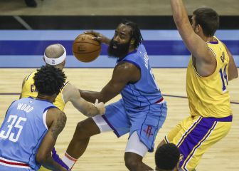 Los Angeles Lakers, más líder; James Harden, más ofuscado