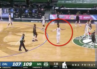 Puede traer cola: la mirada de Doncic con su entrenador tras el fallo en la canasta definitiva...