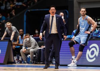 Xavi Pascual examina al Barça