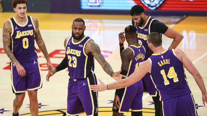 Del ridículo a la tormenta: otra remontada gigante de los Lakers