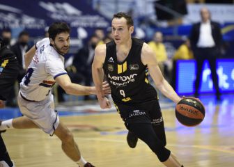 La mejor versión del dúo del Tenerife acaba con el Obradoiro