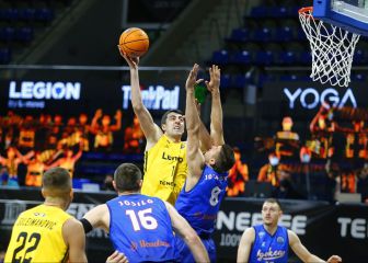 El Tenerife tira de oficio para rozar el sueño de la Final 8