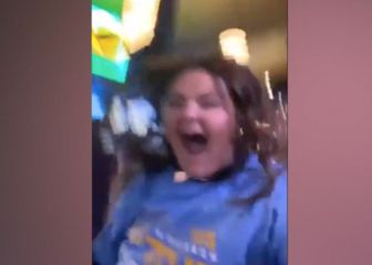 Tragedia en dos actos de esta chica: nunca es buena idea hacer un directo en un partido de infarto