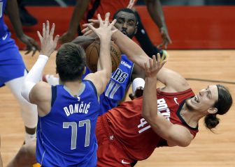 Resumen de NBA: los Mavericks se estrellan con los Rockets
