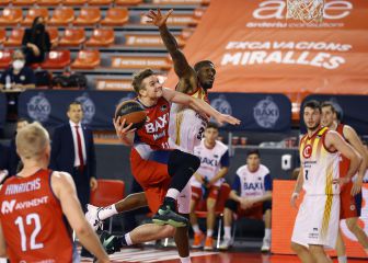 Baxi Manresa mantiene el pulso