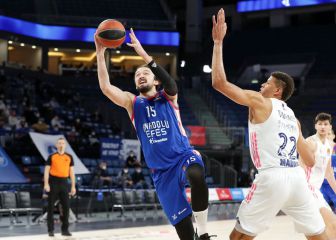 El Efes le da al Real Madrid un baño de realidad en Estambul