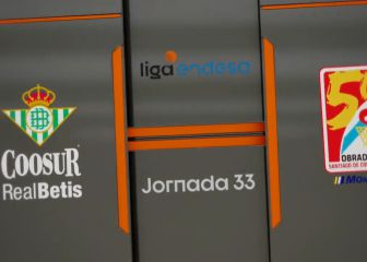 El Real Betis gana y acaricia la permanencia