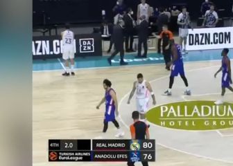 La escena genial que pasó por alto y arrasa en redes: Llull y Laso tras la épica...