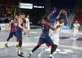 El Unicaja tira de orgullo para imponerse al Baskonia
