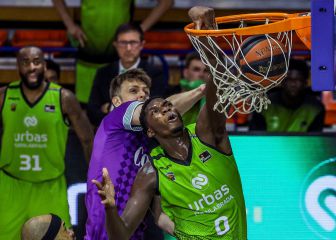 El Fuenla demuestra su poderío ofensivo y domina al Betis