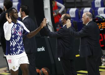 El Madrid interviene en la pelea por la octava plaza del 'playoff'