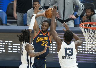 Curry se queda fuera