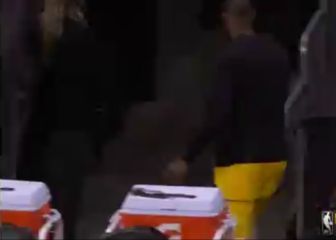 La imagen de LeBron que enfada a los fans: 32 abajo y aún 5' por jugar...