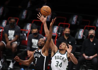 Los Bucks miden al 'big-three'