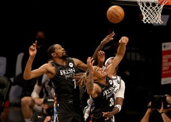 Los Nets pasan por encima de los Bucks y asustan a la NBA
