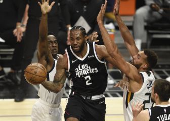 Clippers star Kawhi Leonard could miss most of next season after ACL surgery