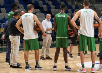 López Nieto arenga al Unicaja