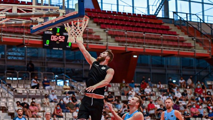 El Breogán se estrena con contundencia ante un mermado Bilbao Basket