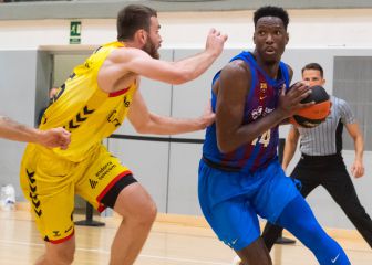 El Barça recurre a los habituales y Hayes para ganar en el estreno