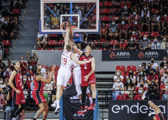 El Zaragoza aprueba en el debut