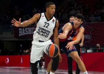 Malcolm Delaney remata a un Baskonia negado en el triple