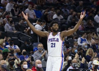 Embiid se desespera con Simmons: 
