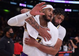 Carmelo, el héroe de los Lakers