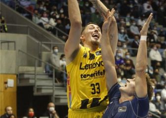 Un triple de Kyle Wiltjer da la victoria al Tenerife en Santiago