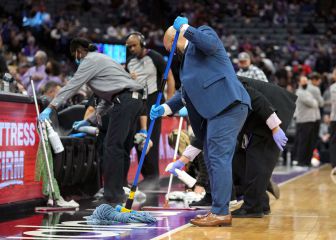 Sainete en Sacramento: vómito, desastre y gritos contra Walton