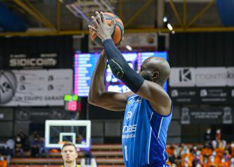 Obi Emegano se resarce con una canasta a 3,5 segundos del final